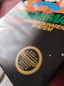 Pistola Wild Gunman Nintendo NES CIB Completa Hangtab 5 Tornillos Caja Negra NTSC Atari