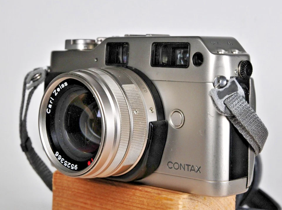 Contax G1 Carl Zeiss Planar 2/45mm T* con accesorios manual de instrucciones,  - Imagen 3 de 4