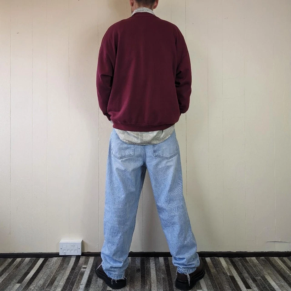 Vintage Burgundy Crewneck Jumper - Image 4 of 4