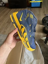 Size 8.5 - Nike Air Max Pillar 'Navy Maize' Michigan