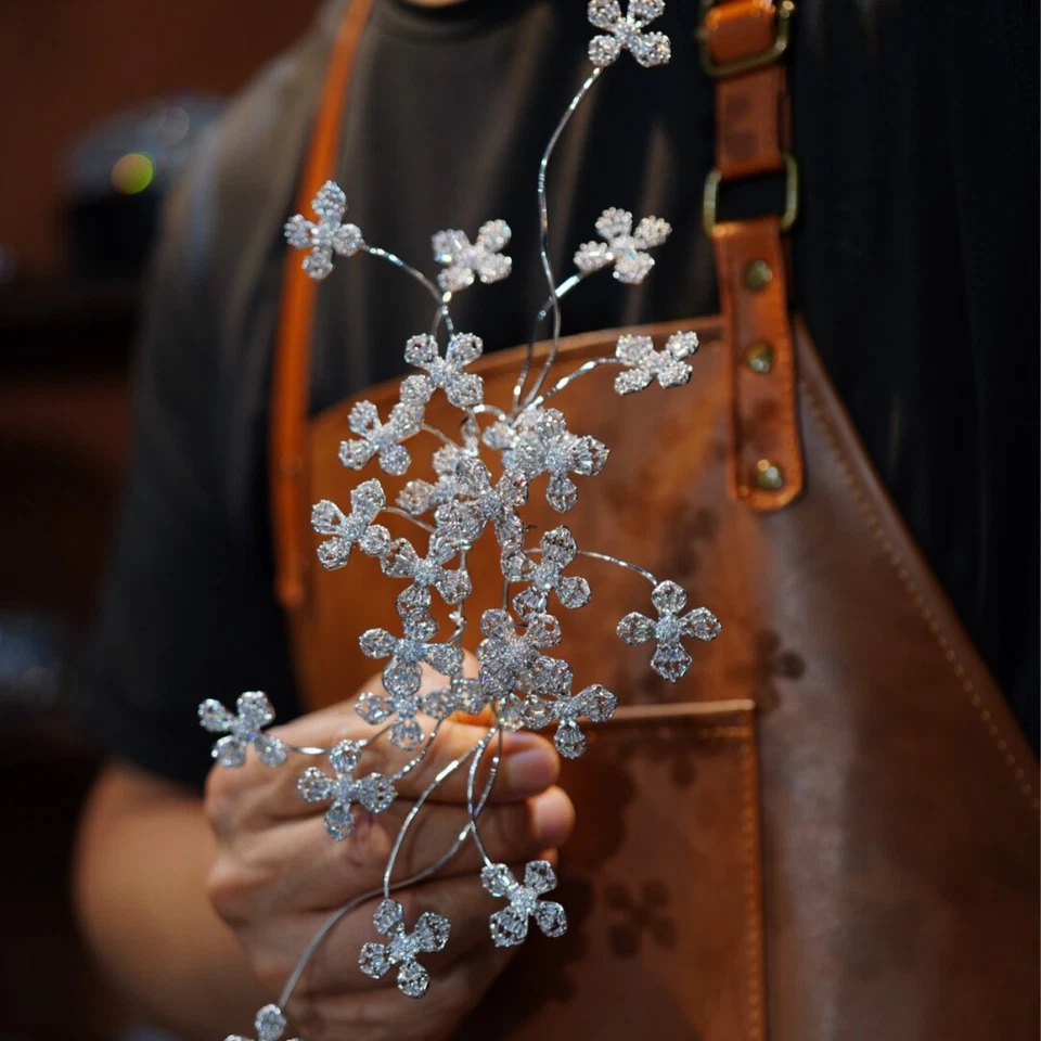 Gorgeou 公主水晶新娘 Tiaras 头带 锆石 婚礼 锆石 Barrttes — 第 3/4 张图片