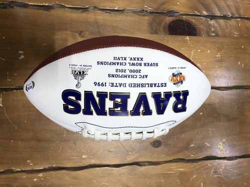 Lamar Jackson signiert Baltimore Ravens Logo Football PSA - Bild 4 von 10