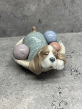 Statuina porcellana Nao Dozing Doggy di Lladro 1406 come nuova 