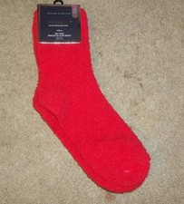 NWT 1 Pair Women's Fluffy Fuzzy Socks Red by Thermax New