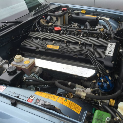 Classic XJ6 Jaguar XJ40 only 24,000 miles low mileage. stunning immaculate. - Picture 4 of 11