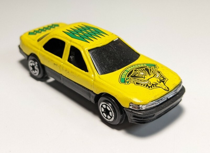 Vintage Yatming #806 Lexus LS 400/Toyota Celsior Diecast/Plastic