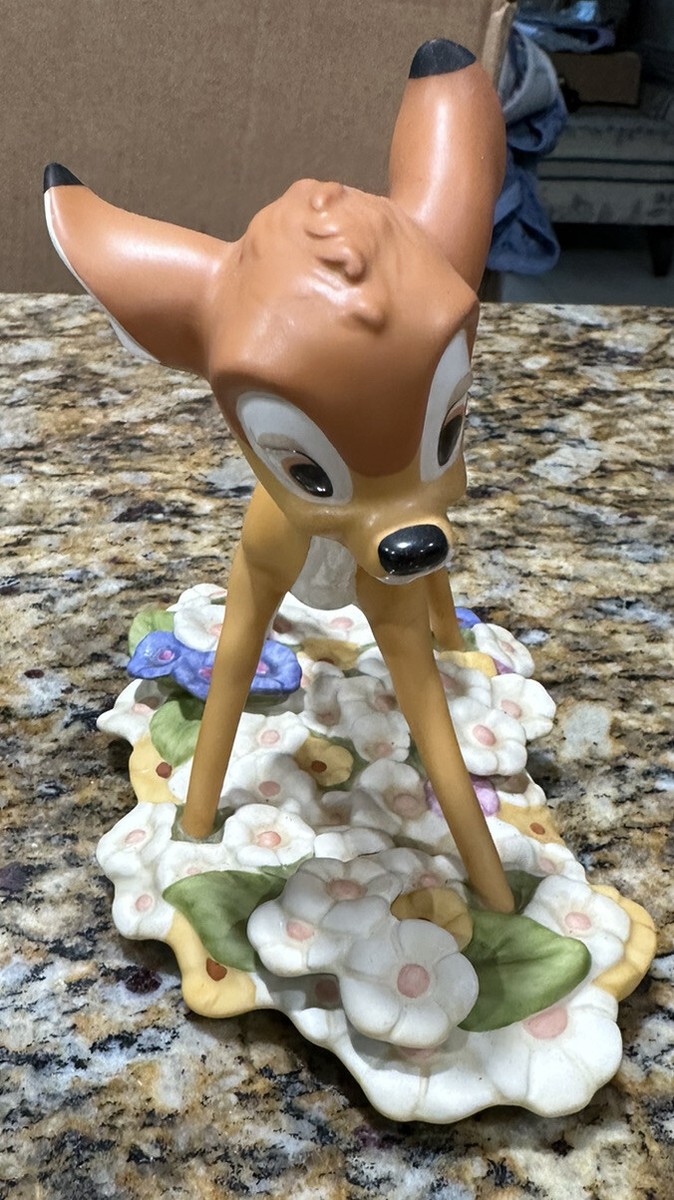 生産終了・希少 WDCC バンビ Bambi Purty Flower WDCC Bambi