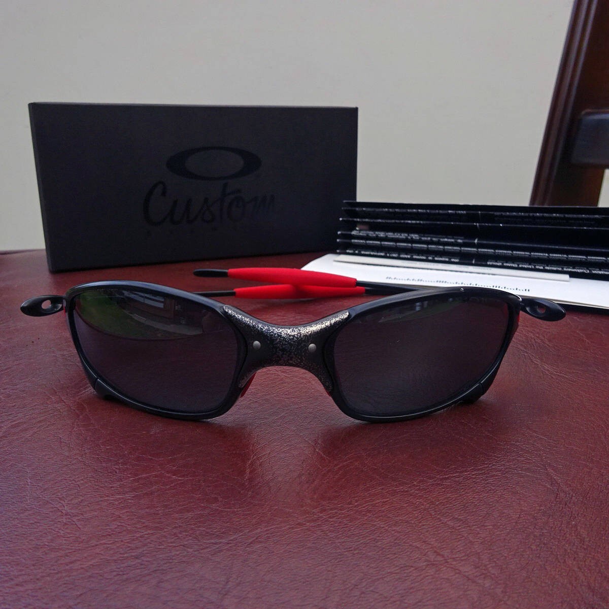 Limited edition OAKLEY sunglasses JULIET DUCATI Carbon X-METAL