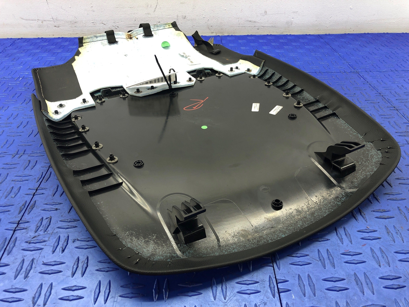 2014-2017 MASERATI GHIBLI FRONT RIGHT SEAT BACK TRIM PANEL BLACK L0390276AA OEM