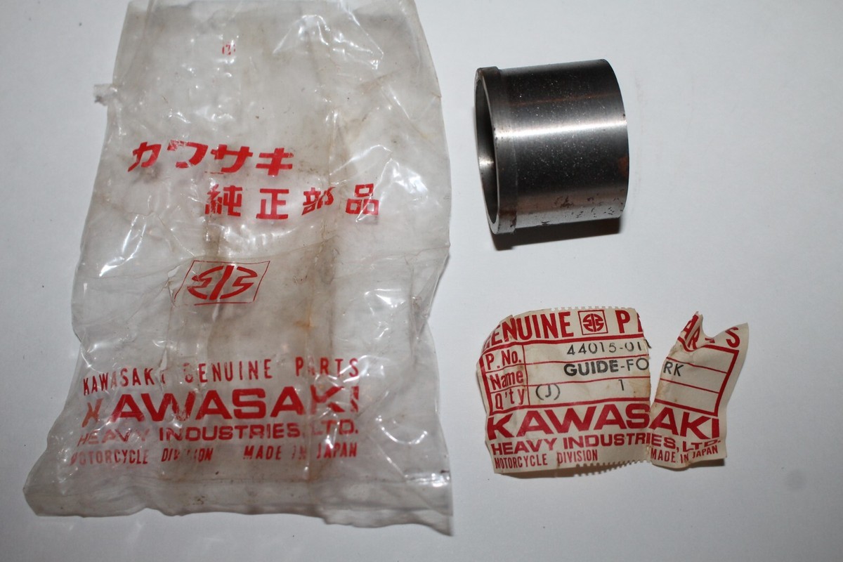 Kawasaki KV100 G31 M G4 TR G5 F3 F6 Fork Inner Tube Guide 44015