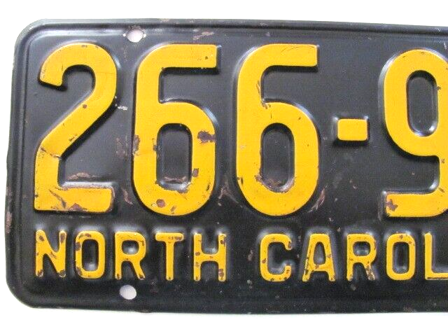 1955 NORTH CAROLINA NC LICENSE PLATE TAG, 266-933 ORIGINAL, VINTAGE