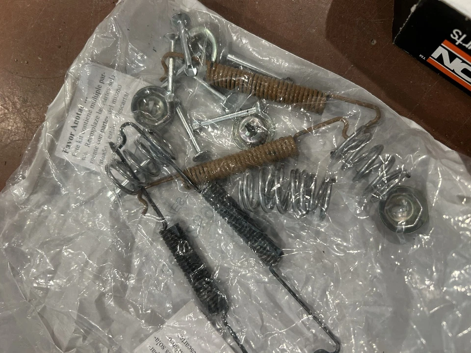 Drum Brake Hardware Kit Rear Carlson 17179 - Image 4 of 4