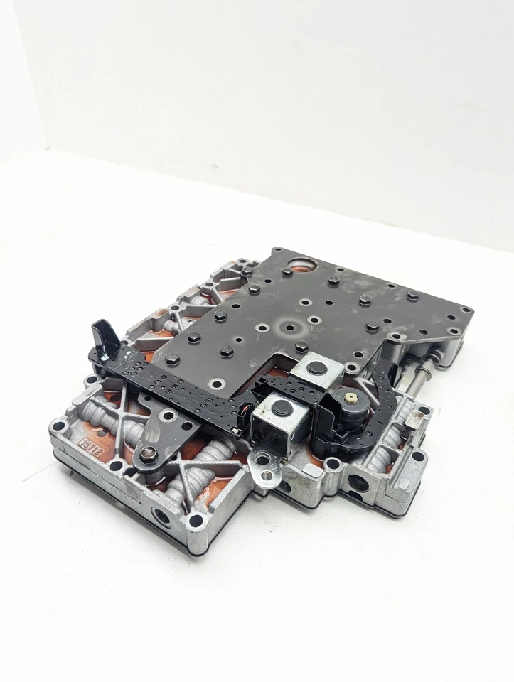 Carrocería de válvula de transmisión Lincoln Town Car Ford Crown Victoria 98-04 4,6 L Foto 3 de 4