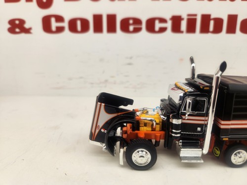 1/64 DCP #60-1659 Blk/Slvr/Org Peterbilt 379 Day Cab Super Dump W/3 Pusher Axles - Picture 11 of 15