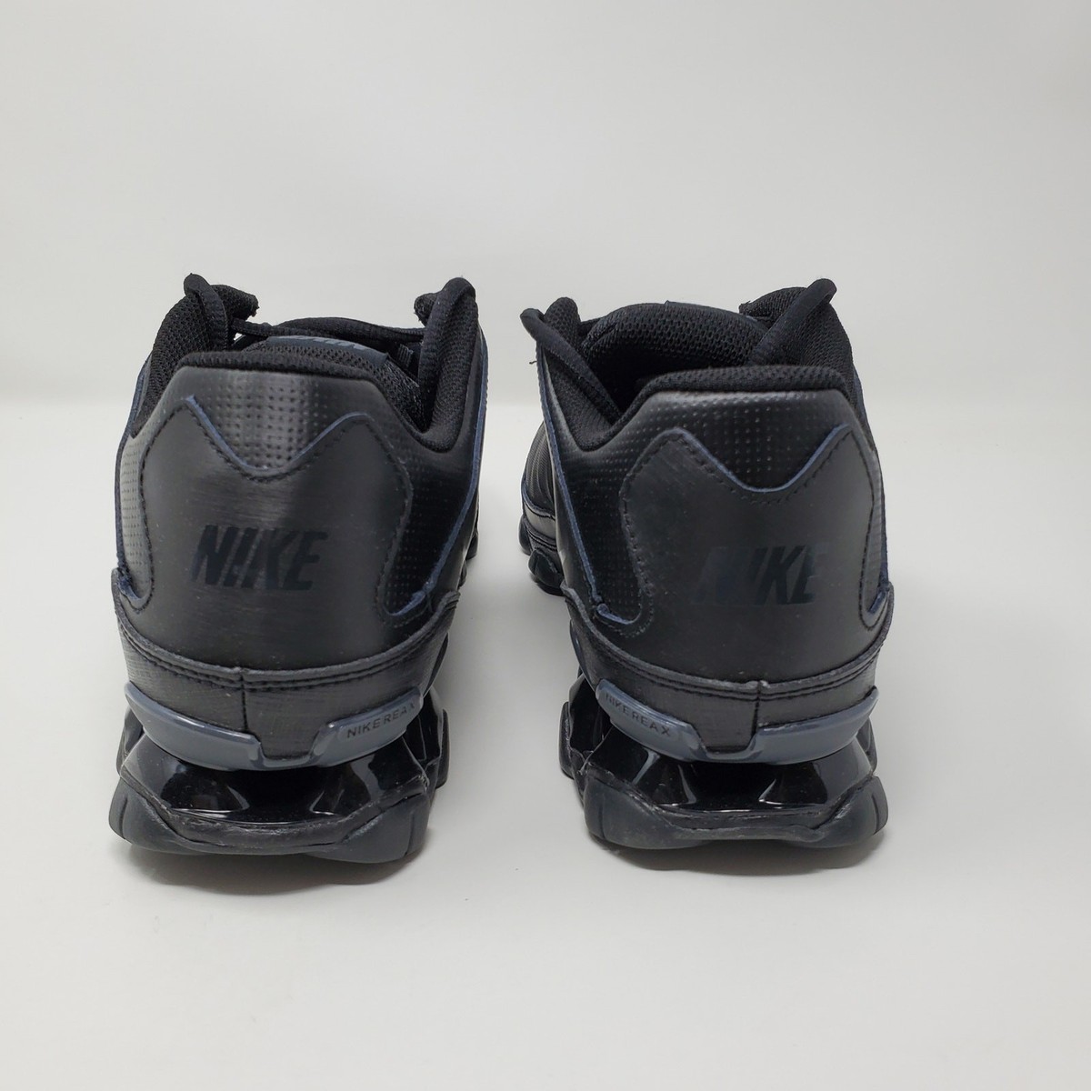 Nike Reax 8 TR Mesh Black 621716-008 Men