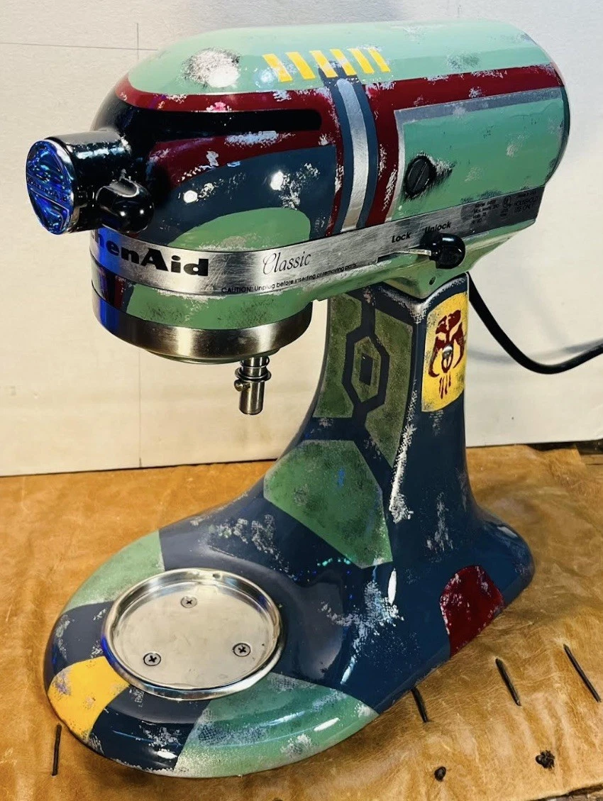 Limited Rare 1/1 Custom Job Star Wars Boba Felt KitchenAid 5 Qt Mixer Complete
Opens in a new window
