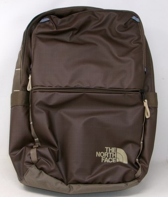 The North Face Voyager Daypack, Smokey Brown/Khaki Stone, OS - GENTLY_USED