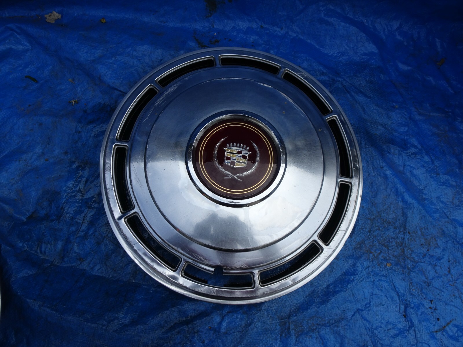 1979 Cadillac Eldorado 15" Standard Hubcap Wheel Cover 01618310 2034