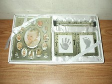 NIB 3 PIECE BABY DECOR GIFT SET: PHOTO  HANDPRINT FRAMES, BIRTH CERT. HOLDER