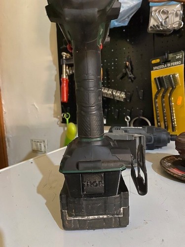ADATTATORE BATTERIA MILWAUKEE M18 CPD, CAG115X PER UTENSILI PARKSIDE X20V TEAM - Imagen 9 de 14