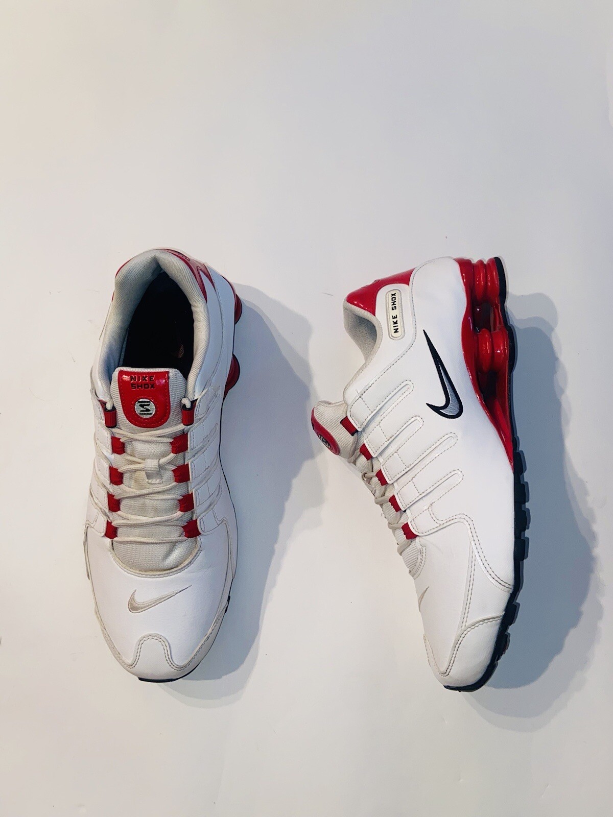 nike shox red and white