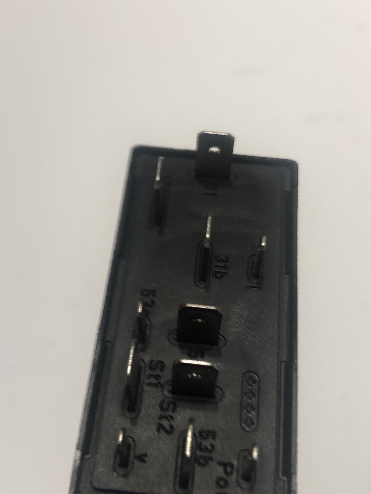 Wiper Relay 377 VW Audi Jetta Golf GTI MK4 Passat B5 Beetle 4B0 955