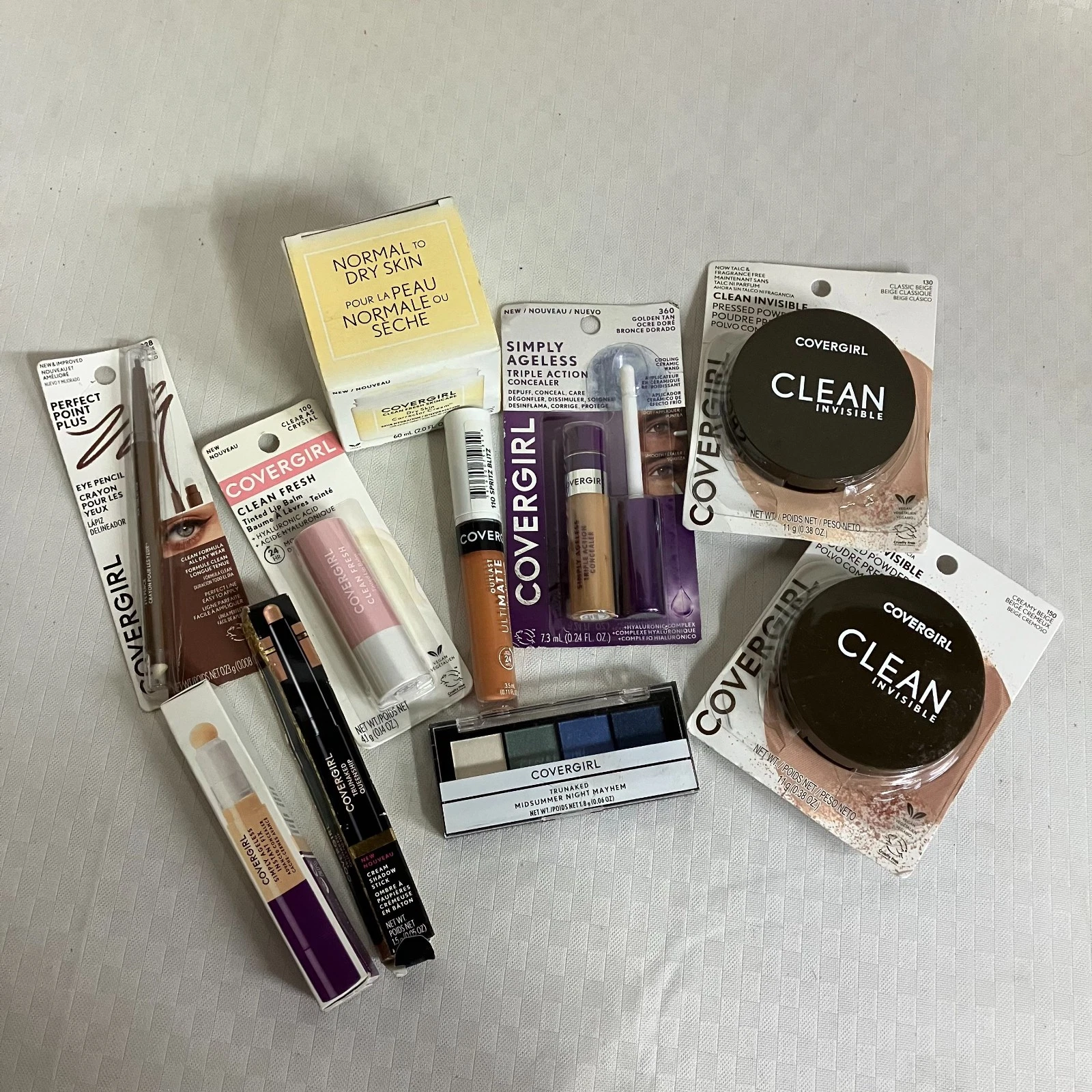 CoverGirl Foundation Concealer Lipstick Eyeshadow Set 10-Piece Makeup Kit New
Opens in a new window