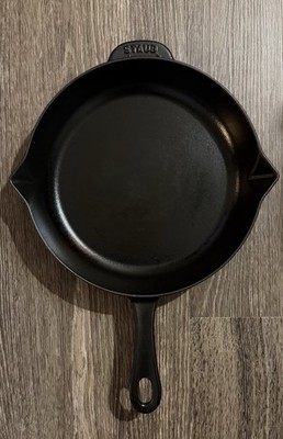 Staub 10.5  Enameled Cast-Iron Fry Pan (Black)