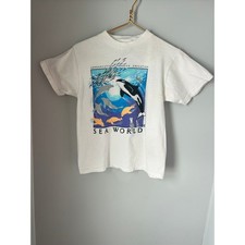 Vintage Kids Sea World Orca Dolphin Fish Graphic T Shirt Kids Size Medium M