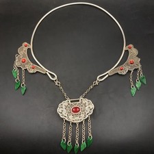 Vintage Miao Silver Wealth Carving Inlaid Agate Chain Pendant Long Life Lock