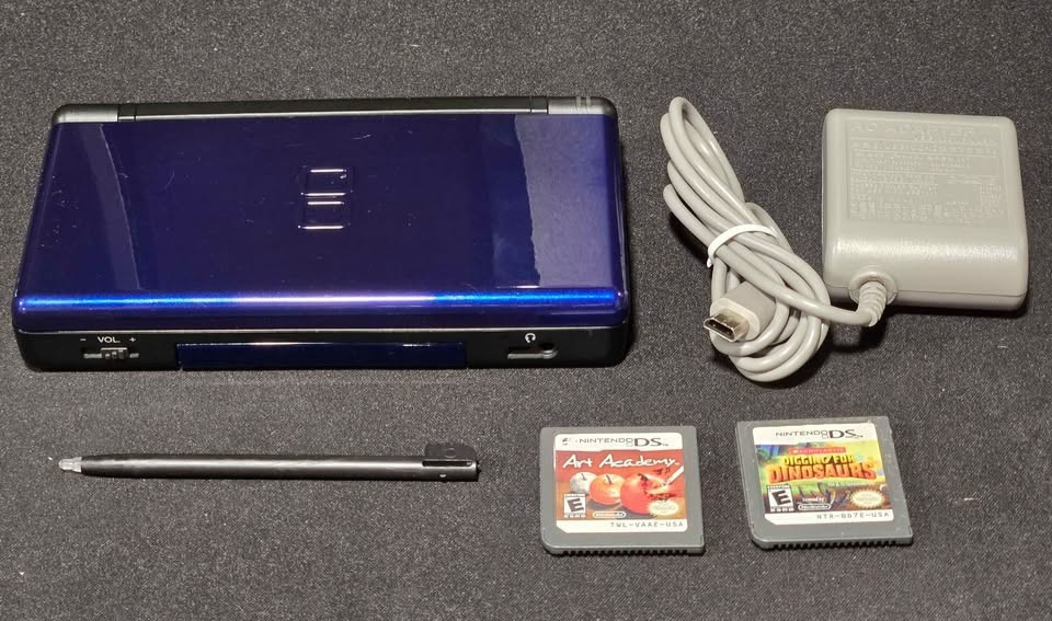 Nintendo DS Lite Handheld System - Cobalt/Black