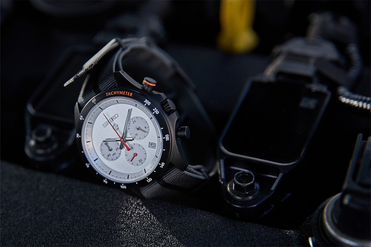 seiko Mazda Spirit Racing Chronograph Watch Silver Face BF9679