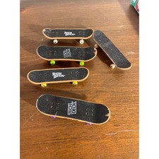 Tech Deck Lot of 4 Vintage Fingerboards 1 non...
