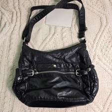 Bueno Shoulder Bag Black Buttery Faux Pebbled Leather Multi Pocket SO SOFT Purse
