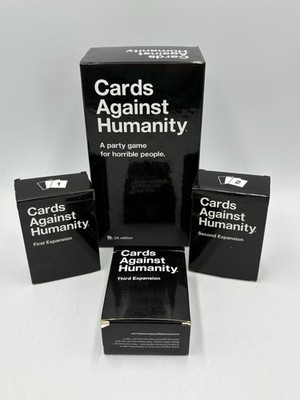 Cards Against Humanity UK Kartenpartyspiel mit erster, zweiter & dritter Erweiterung