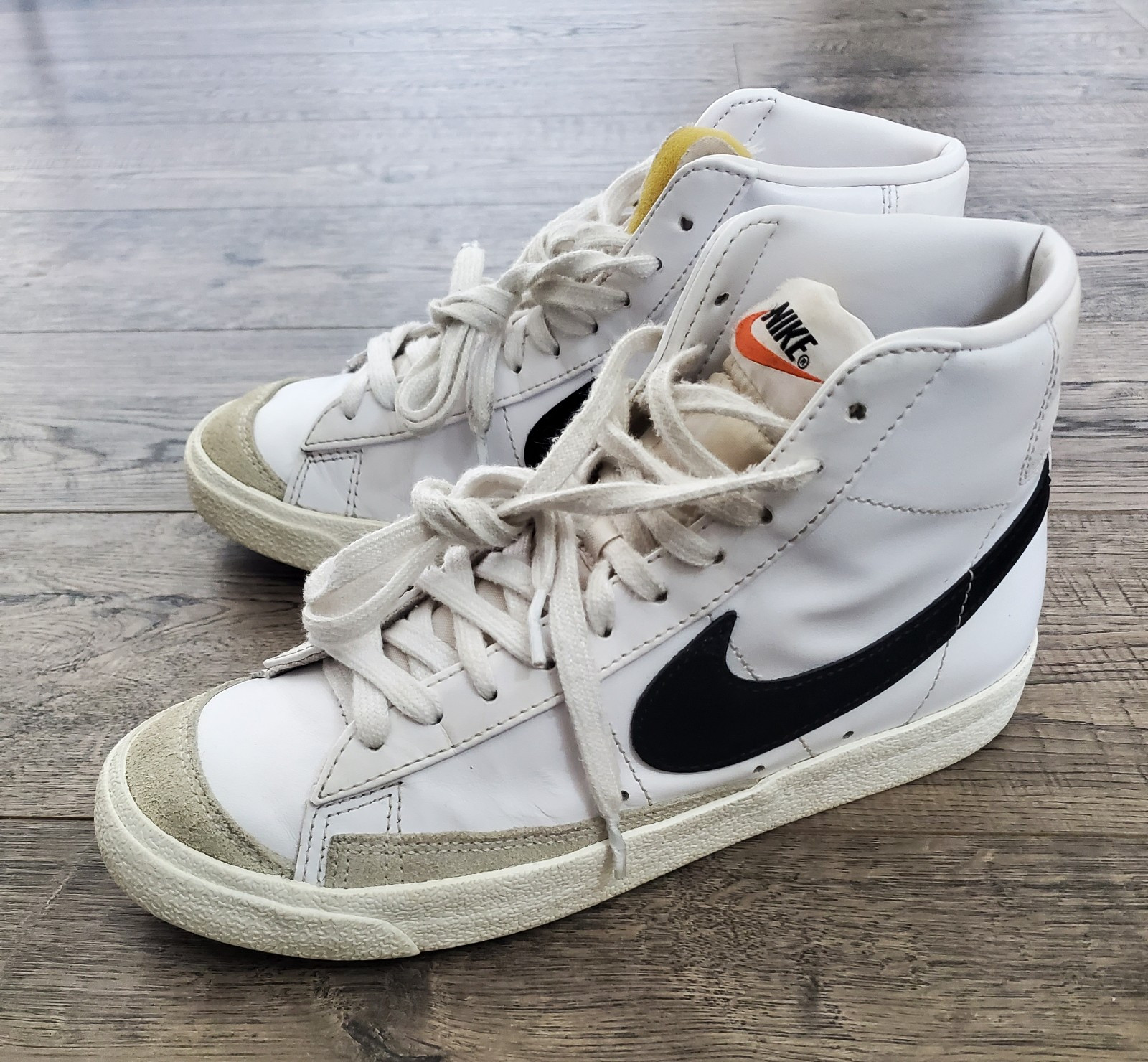 SAOLA Nike Blazer Mid '77 Vintage BQ6806 100 Uomo 6 Donna 7 5 Bianco Nero Swoosh