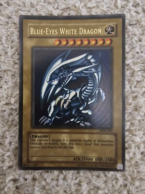Yu-Gi-Oh! TCG Blue-Eyes White Dragon SDK-001 Unlimited Ultra Rare 