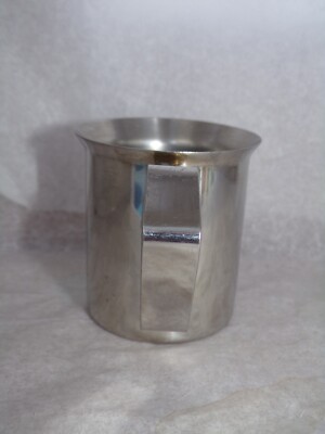 Distributeur à lait inox forme pot à lait - Distributeurs à jus / lait