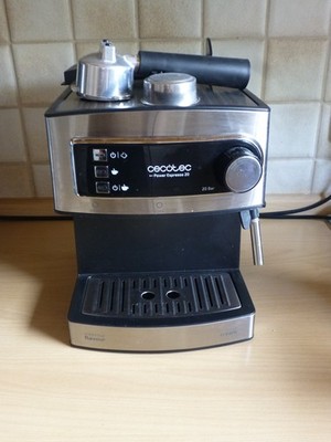 Cecotec Power Espresso 20 Matic 850W Esspresso-Kaffeemaschine - Schwarz