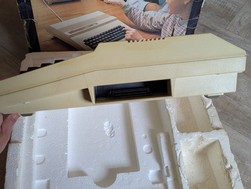 Boxed Dragon 32 Home Computer ungetestet Ersatzteile oder Reparaturen sehr guter Zustand - Bild 8 von 18