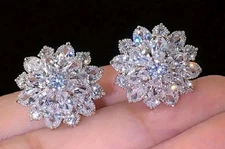 Snowflake earrings Christmas Winter fashion jewelry NEW Free Ship 1 inch