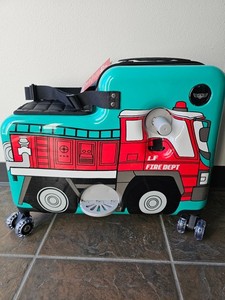 Lil Flyer by Younglingz-20 in Ride On Suitcase-Firetruck-USED