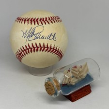 Mike Schmidt Cards, Rookie Cards and Autographed Memorabilia Guide 56