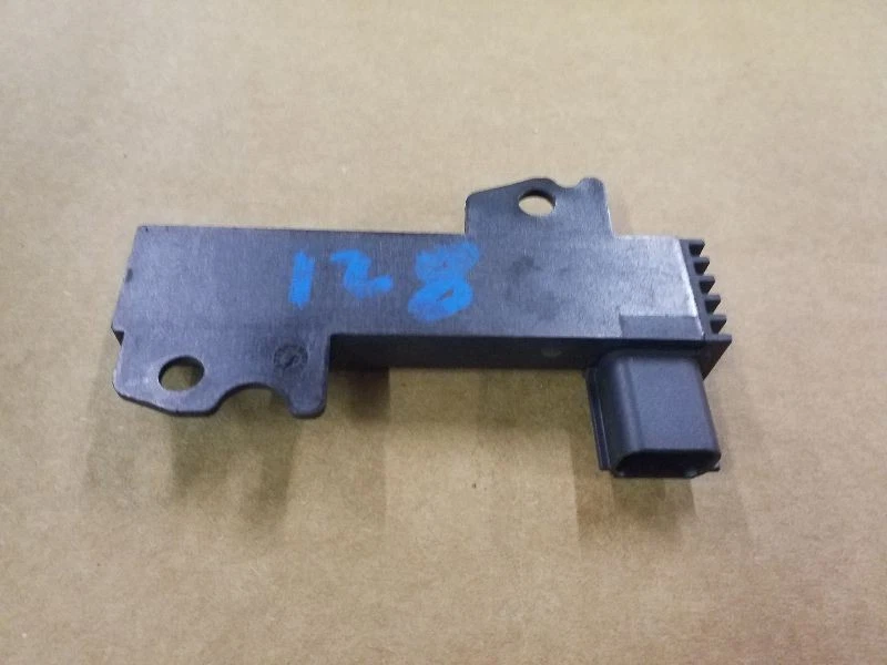 Módulo de antena de entrada sin llave compatible con Ford Expedition F150 2015 2016 2017 Foto 3 de 4