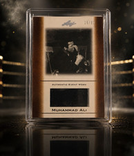 Top Muhammad Ali Cards to Celebrate His Amazing Life 25