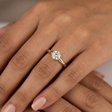 18K Gold Solitaire Engagement Ring Classic 1.15 CT Round Lab-Grown Diamond H VS1