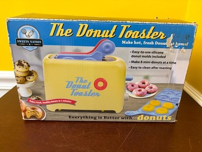 New Sweets Nation The Donut Toaster Oven 8 Mini-Donut Maker & Molds