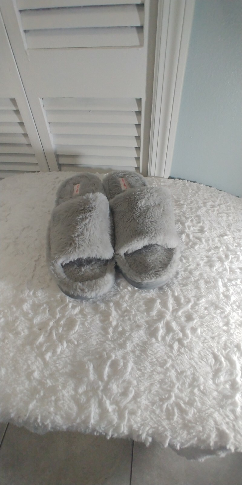 SAOLA Easy Spirit Ciabatte Super Morbide Pelliccia Morbide Grigio Slide Suola Gommata Donna XL