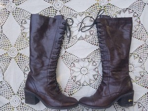 miz mooz lace up boots