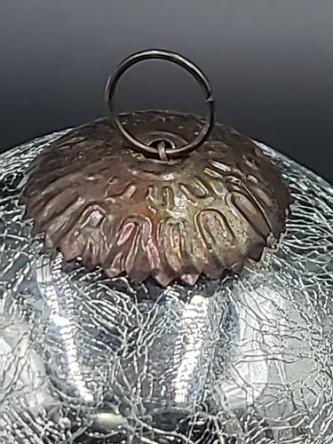 4 Kugel Style Mercury Glass Silver Crackle Ball Christmas Ornaments 4" Heavy - Picture 8 of 9